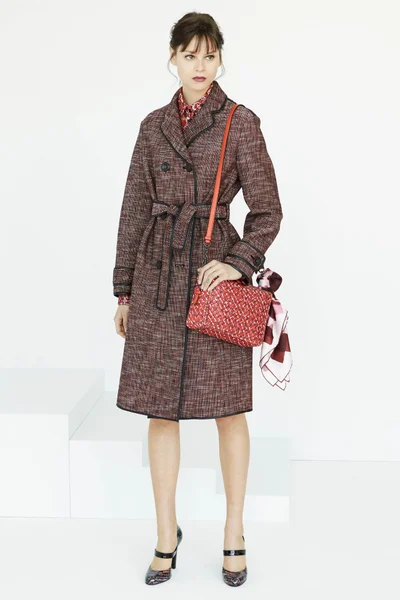 Look 11